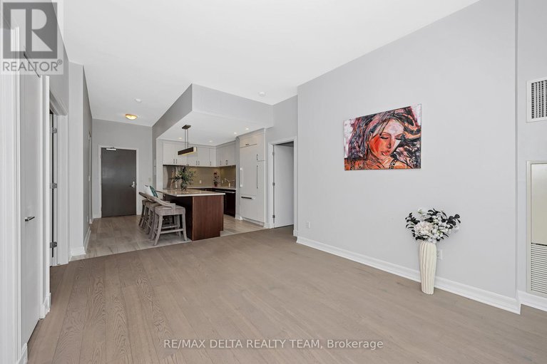 29431366/1202-200-besserer-street/sandy-hill/ottawa/ontario/K1N0A7_17