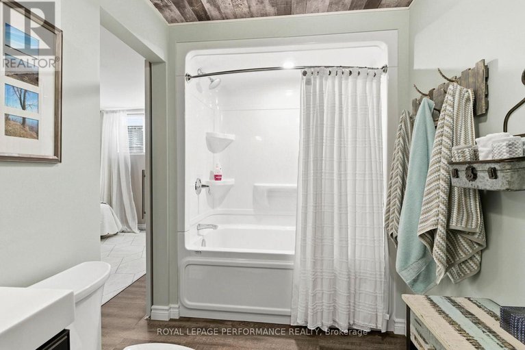 29251827/18132-st-laurent-boulevard/south-glengarry-charlottenburgh-twp/south-glengarry/ontario/K6H0G7_38