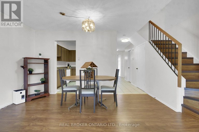 29664920/65-88-clarkson-crescent/katimavik/ottawa/ontario/K2L3E2_5