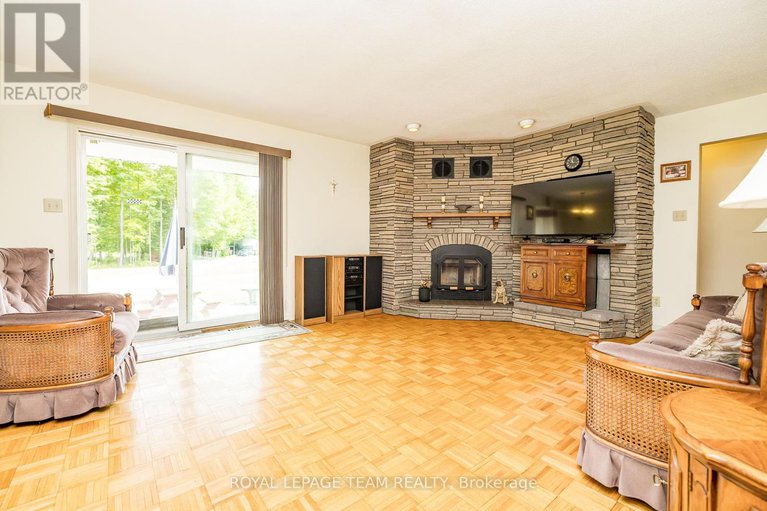 28645079/634-david-manchester-road/huntley-ward-south-west/ottawa/ontario/K0A1L0_19