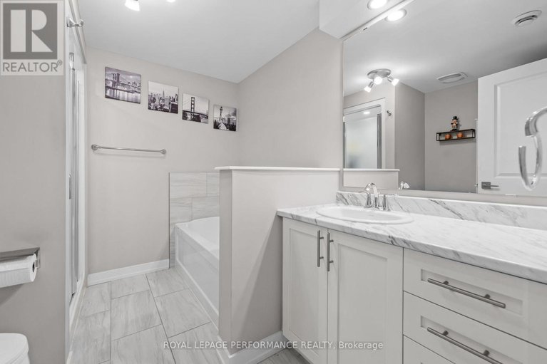 29215751/404-99-st-moritz-trail/embrun/russell/ontario/K0A1W0_20