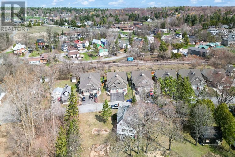 29641179/131-rivington-street/carp/ottawa/ontario/K0A1L0_49