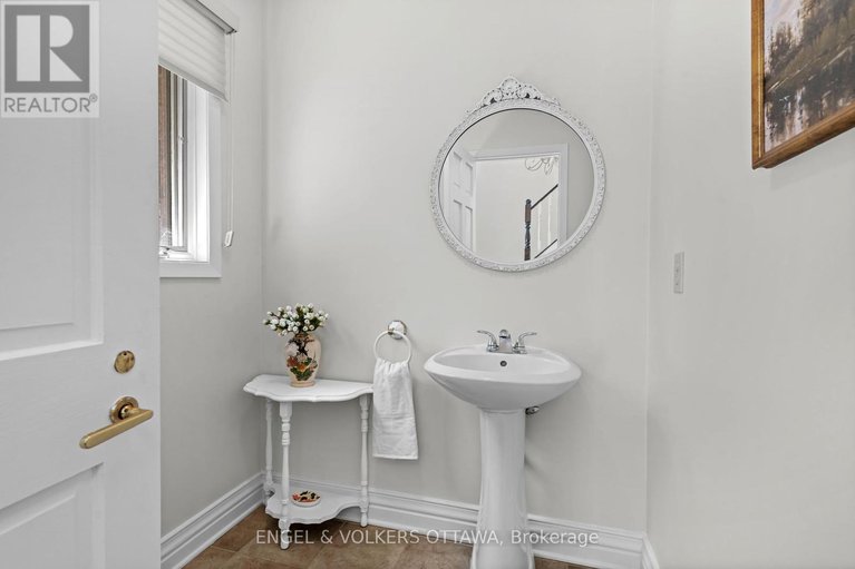 28072674/5468-torbolton-ridge-road/woodlawnmaclarens-landingkilmaurs/ottawa/ontario/K0A3M0_4