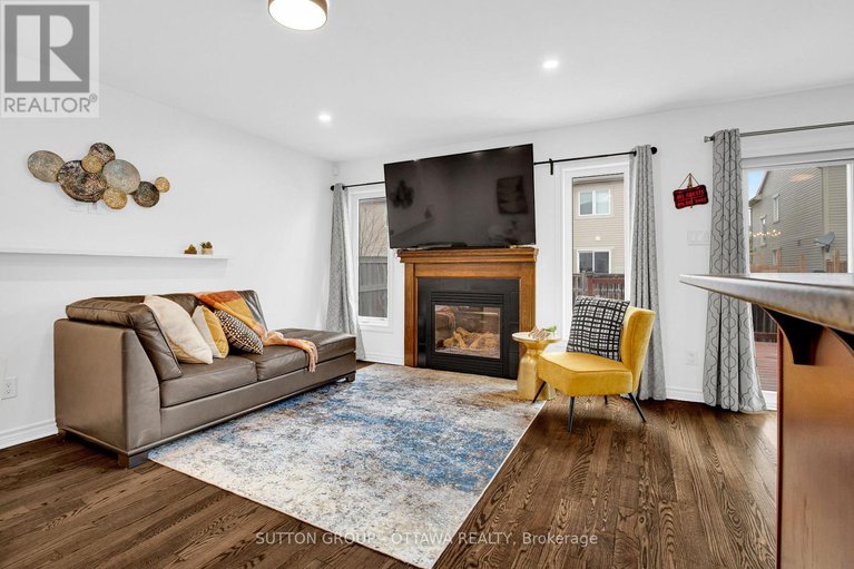 28595702/3123-burritts-rapids-place/half-moon-bay/ottawa/ontario/K2J0S8_8