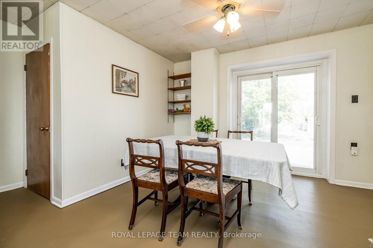 28723611/2106-dunrobin-road/kanata-north-east/ottawa/ontario/K0A1T0_17