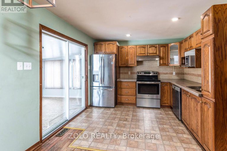 29407325/1183-ebbs-bay-road/drummond-n-elmsley-drummond-twp/drummondnorth-elmsley/ontario/K7C3P1_14