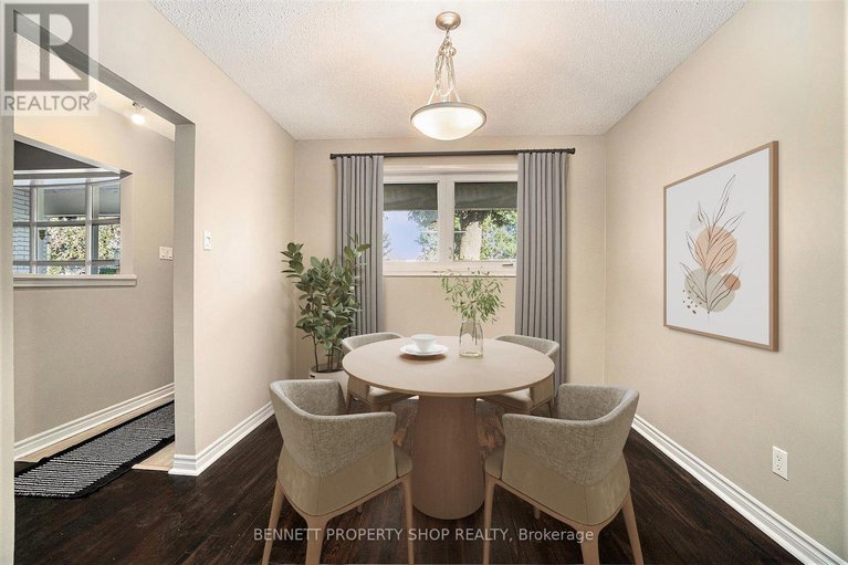 28985816/2606-egan-road/mooneys-bayriverside-park/ottawa/ontario/K1V8N1_5