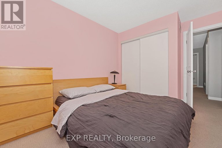28867908/503-knotridge-street-n/mer-bleuebradley-estatesanderson-park/ottawa/ontario/K1W0A8_27