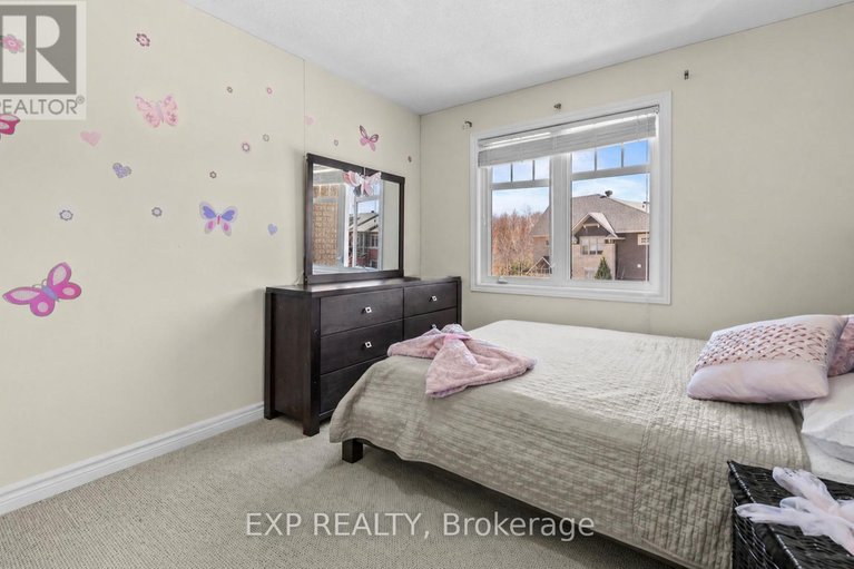 29660875/500-langelier-avenue/mer-bleuebradley-estatesanderson-park/ottawa/ontario/K1W0E9_27