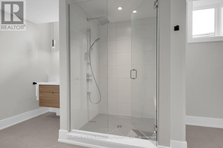 28967475/1070-green-jacket-crescent/greely/ottawa/ontario/K4P0G6_42