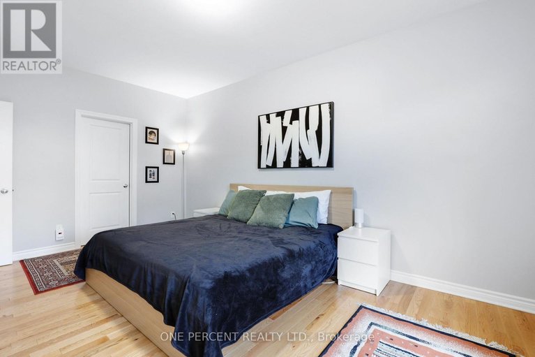 29612746/i-735-dearborn-private/blossom-parkkemp-parkfindlay-creek/ottawa/ontario/K1T0W3_21