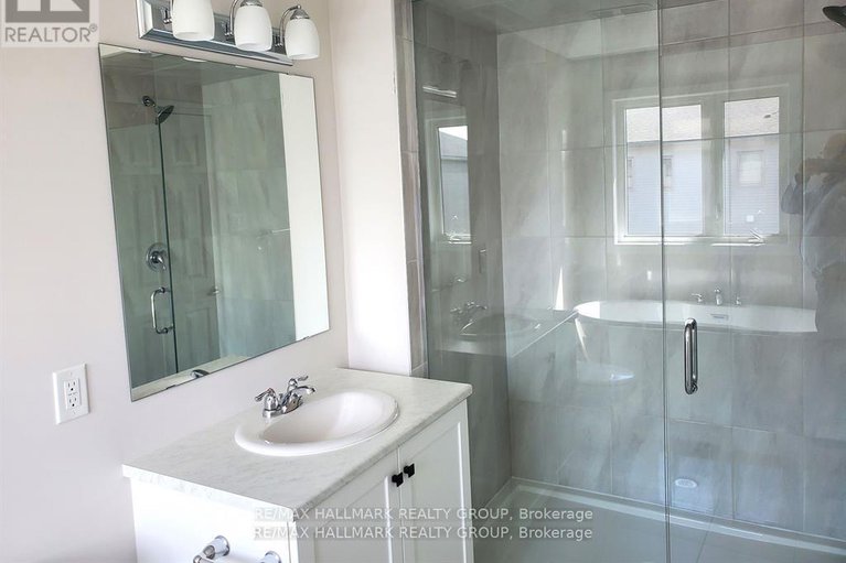 29034876/610-fenwick-way/stonebridge/ottawa/ontario/K2J7E5_15