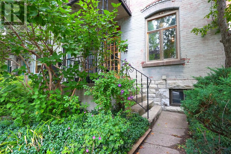 343 Somerset Street E