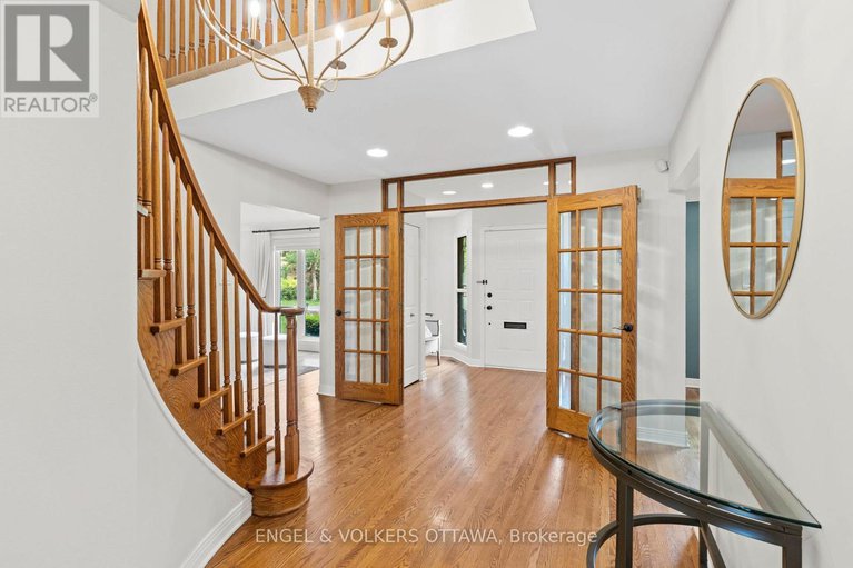 28648909/20-garand-place/urbandale-acres/ottawa/ontario/K1H8M1_3