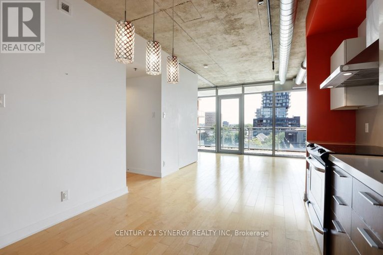 29566277/633-340-mcleod-street/ottawa-centre/ottawa/ontario/K2P1A4_12