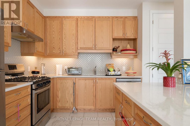 28565820/741-derreen-avenue/stittsville-north/ottawa/ontario/K2S2Y9_15