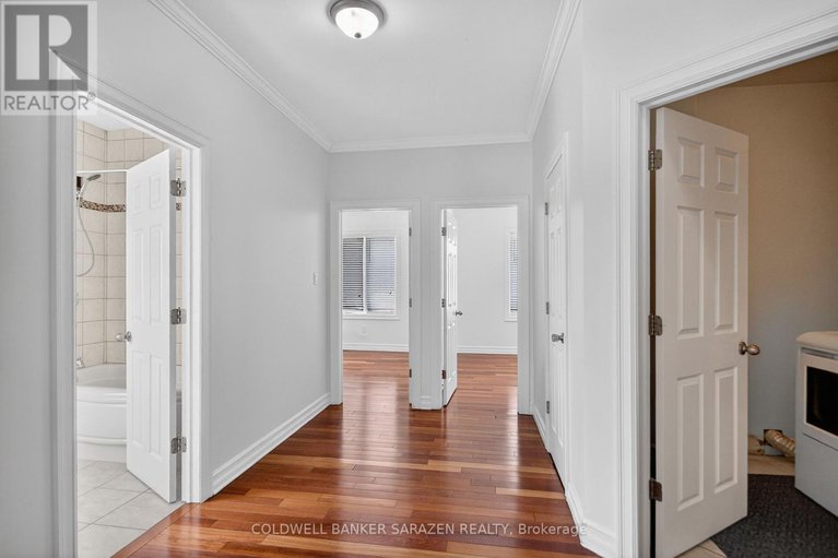 29439307/599-ballycastle-crescent/riverside-south/ottawa/ontario/K1X0A2_30