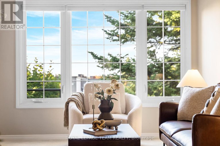 28877037/16-oyster-bay-court/stittsville-central/ottawa/ontario/K2S1H3_15