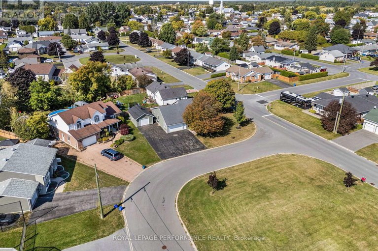 28877582/40-faucher-boulevard/casselman/casselman/ontario/K0A1M0_33