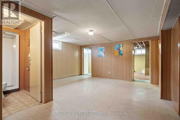 29096977/1957-sharel-drive/urbandale-acres/ottawa/ontario/K1H6W3_35