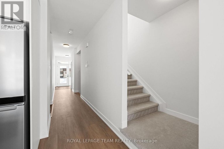 29368968/1064-moore-street/brockville/brockville/ontario/K6V0H2_24