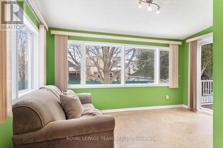 29546400/336-ducharme-boulevard/vanier/ottawa/ontario/K1L6T6_16