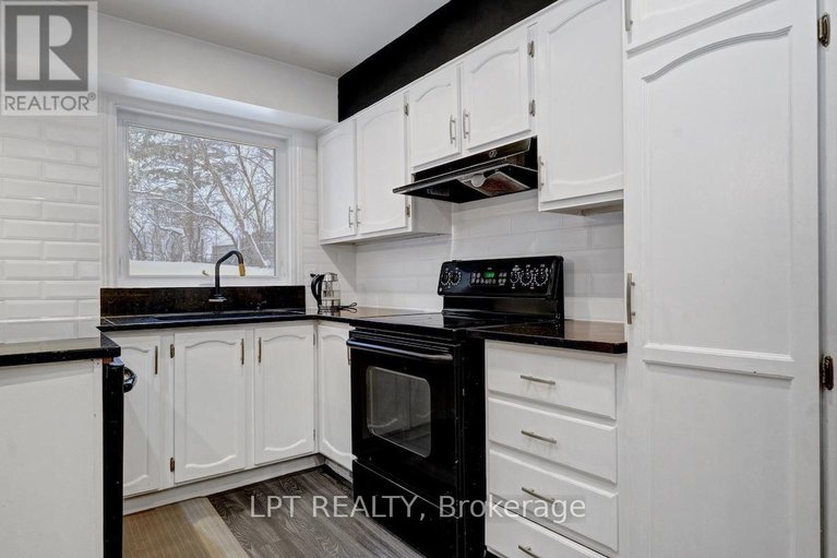 29180960/56-sandhurst-court/mooneys-bayriverside-park/ottawa/ontario/K1V9V4_20