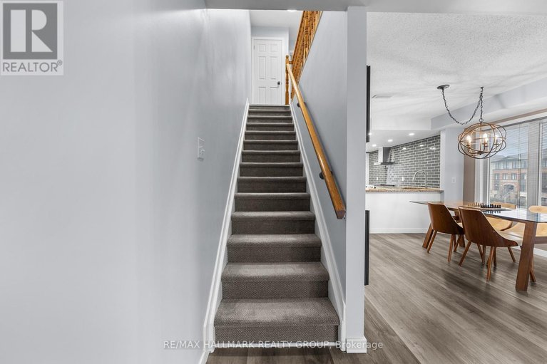 29622541/12-lakepointe-drive/avalon-east/ottawa/ontario/K4A5E3_29