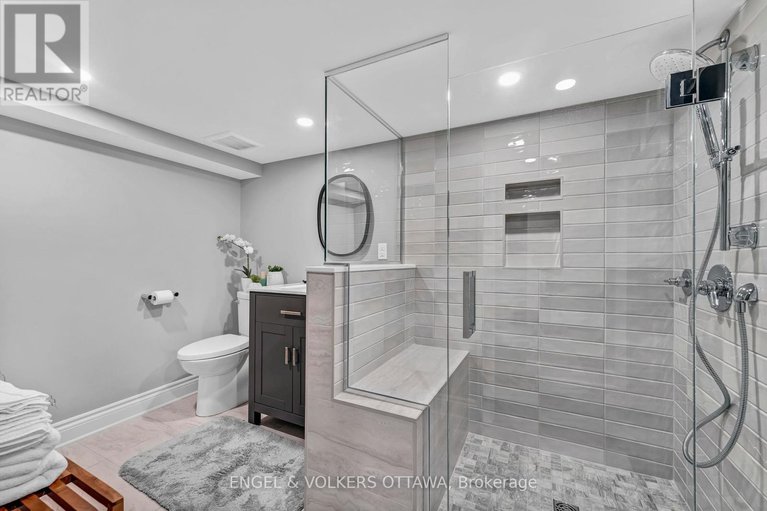 28985007/105-stanley-avenue/new-edinburgh/ottawa/ontario/K1M1N8_33