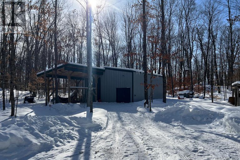 29330418/5149-carp-road/fitzroy-ward-south-east/ottawa/ontario/K0A2H0_39