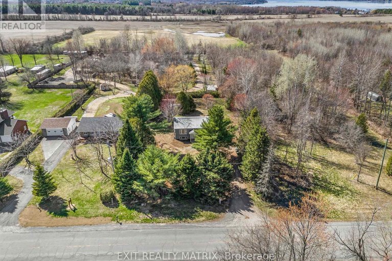 29674349/1630-gourley-road/east-hawkesbury/ontario/K6A2R2_8