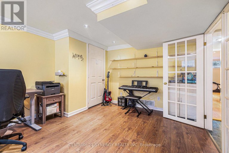 28537505/1069-arnot-road/courtland-park/ottawa/ontario/K2C0H5_28