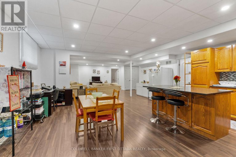 29209715/1623-claymor-avenue/carleton-heights/ottawa/ontario/K2C1T4_39