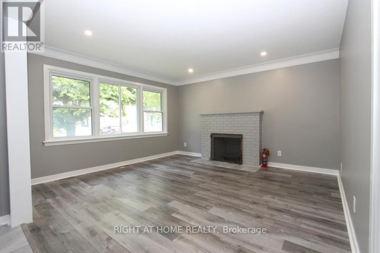 28622547/2216-prospect-avenue/alta-vista/ottawa/ontario/K1H7G3_3