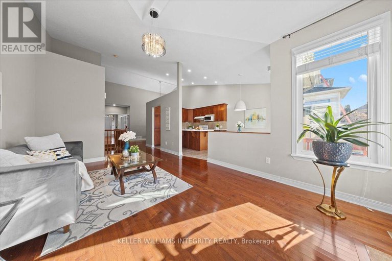 28238837/148-rodeo-drive/longfields/ottawa/ontario/K2J5K7_21