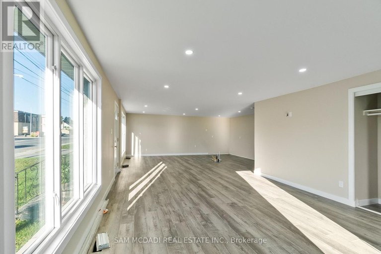 28972979/2709-laurier-street/town-of-rockland/clarence-rockland/ontario/K4K1A3_11