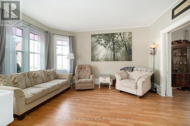 28845508/30-kensington-avenue/smiths-falls/smiths-falls/ontario/K7A2K5_5