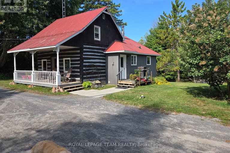 28847636/2828-con10-n/pakenham/mississippi-mills/ontario/K0A2X0_3