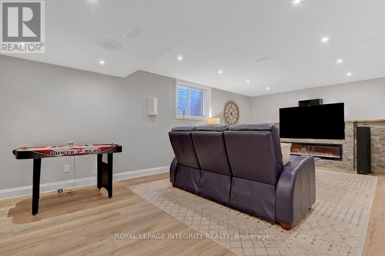 28938708/165-saltspring-private/bridlewood/ottawa/ontario/K2M0B1_38