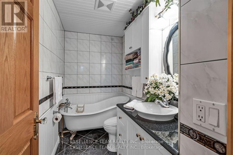 29628229/2940-county-20-road/north-glengarry-kenyon-twp/north-glengarry/ontario/K0C1T0_8