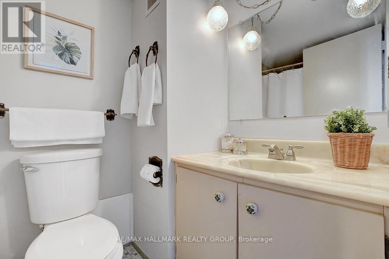 28782425/1902-505-st-laurent-boulevard/viscount-alexander-park/ottawa/ontario/K1K3X4_30