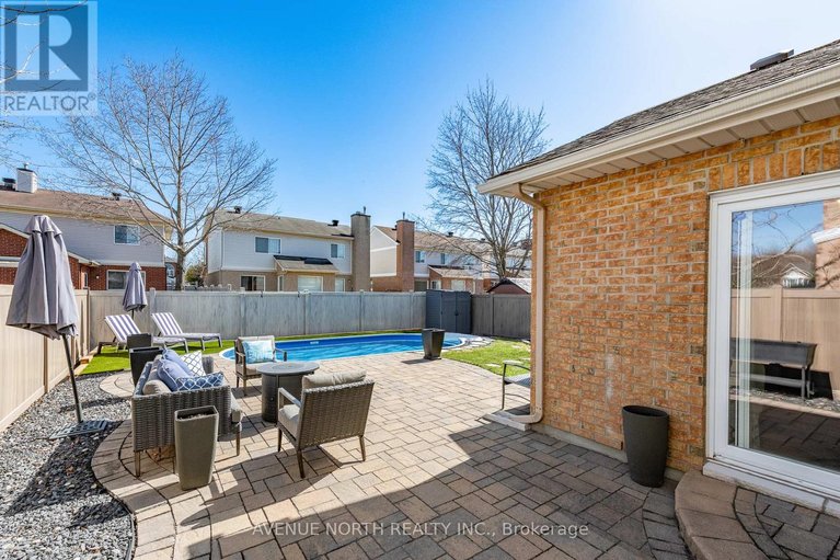 29648629/3028-courtyard-crescent/upper-hunt-club/ottawa/ontario/K1T3R7_43