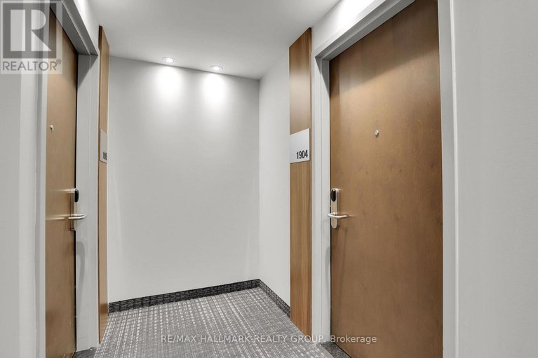 29615979/1904-805-carling-avenue/west-centre-town/ottawa/ontario/K1Z7L1_6