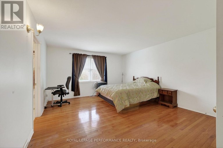 29652212/63-columbia-avenue/long-sault/south-stormont/ontario/K0C1P0_16