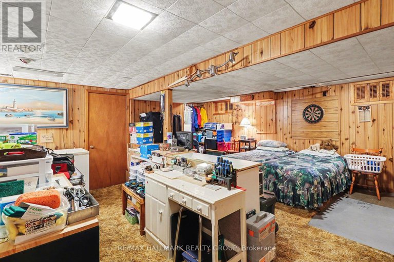 29352871/232-kennedy-lane-w/bilberry-creekqueenswood-heights/ottawa/ontario/K1E1G7_18