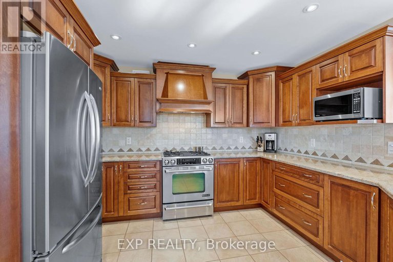 28552096/5940-brophy-drive/south-of-fallowfield-road/ottawa/ontario/K0A2Z0_33