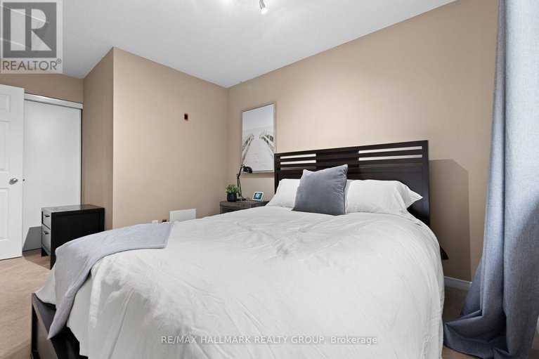 29392389/404-wisteria-crescent/riverside-south/ottawa/ontario/K1V0P1_30