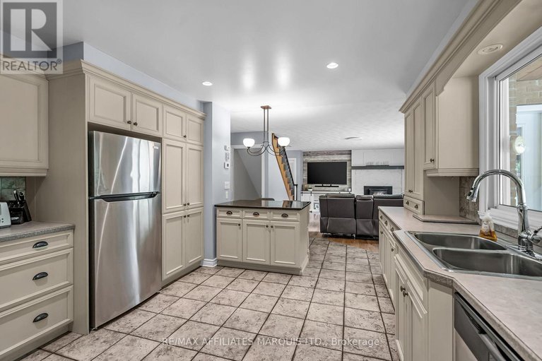 28932845/18201-county-rd-19-road/south-glengarry-charlottenburgh-twp/south-glengarry/ontario/K6K0A7_15