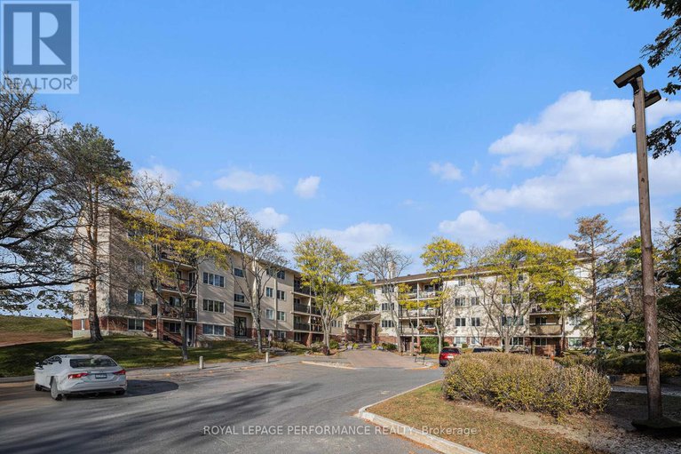 29014380/209-6470-bilberry-drive/orleans-wood/ottawa/ontario/K1C4P1_20