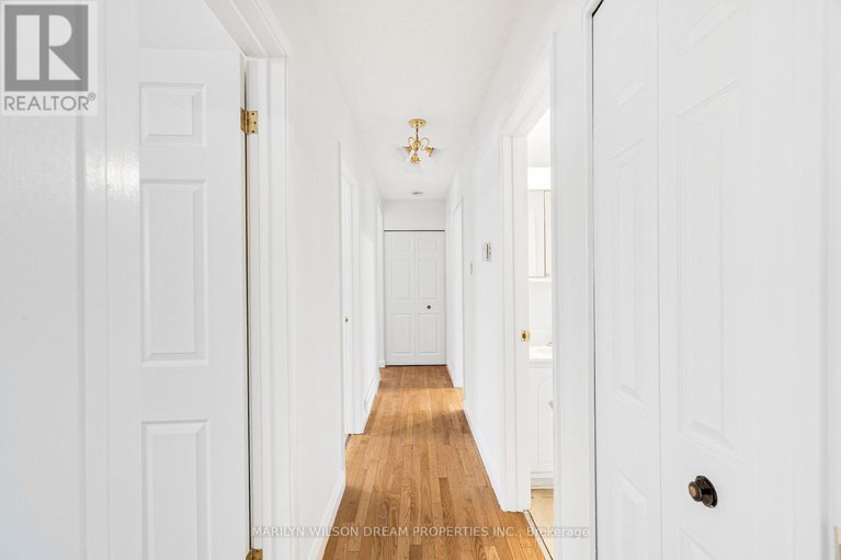 29302760/18-virgil-road/lynwood-village/ottawa/ontario/K2H6B3_12